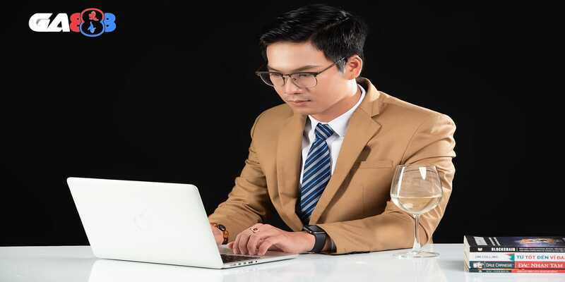 Chàng Ceo trẻ với trình độ học vấn cực nổi bật